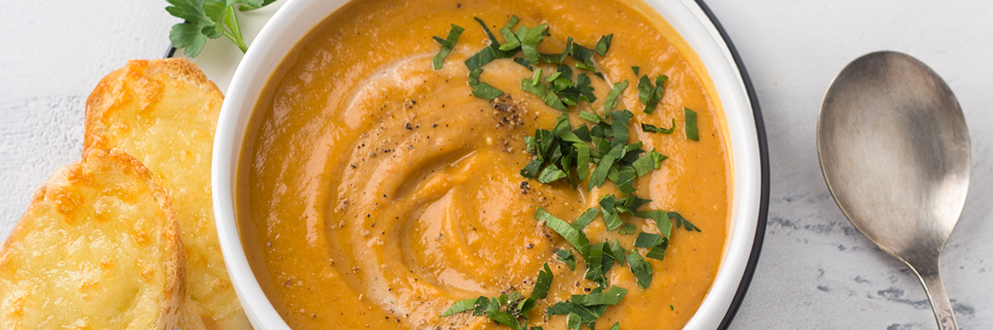 Carrot and red lentil soup primary image